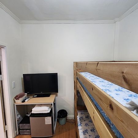 Joy Guesthouse Сеул Экстерьер фото